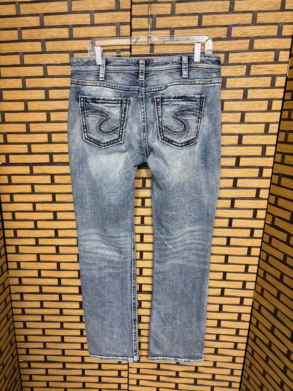 Silver Jeans Suki Baby Boot Jeans Size 32